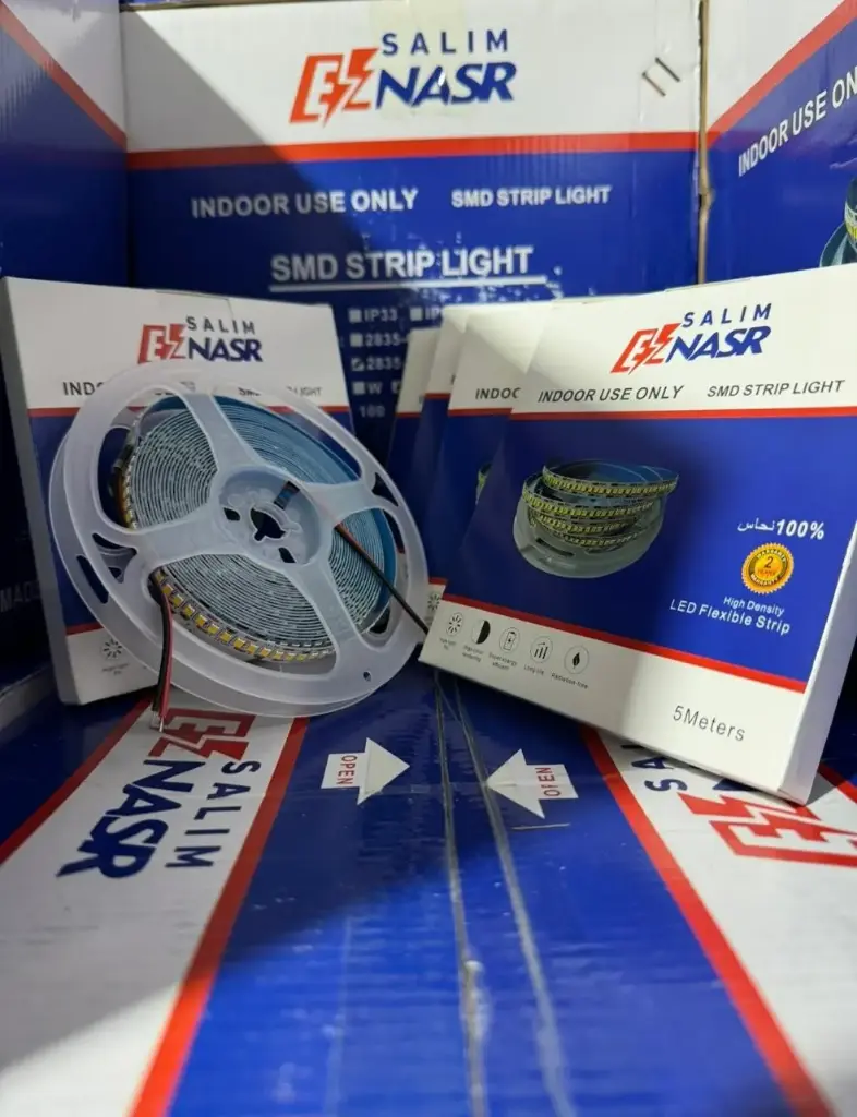 {ابيض وي ورم}شريط بروفيل 12 فولت 240ليديه 5متر يقطع كل 6ليديه 